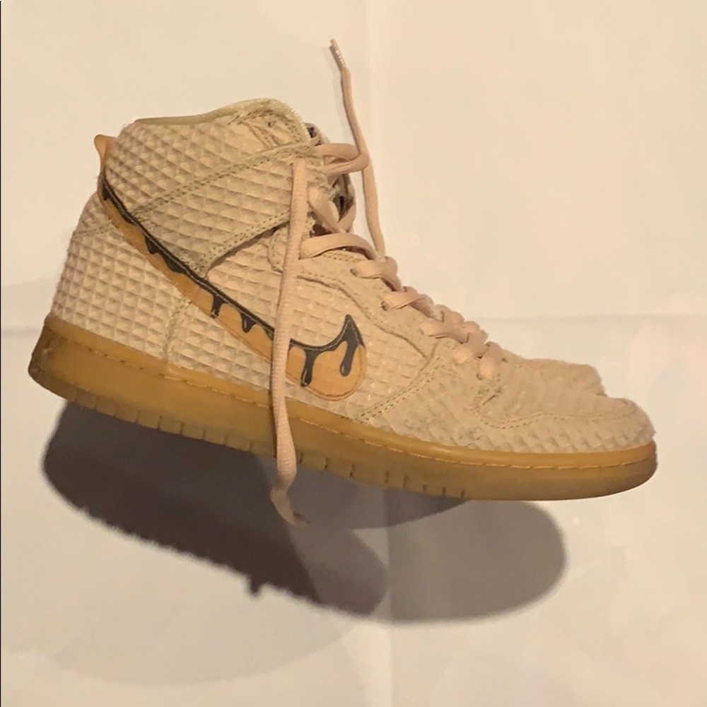 Nike SB Chicken and waffles dunks